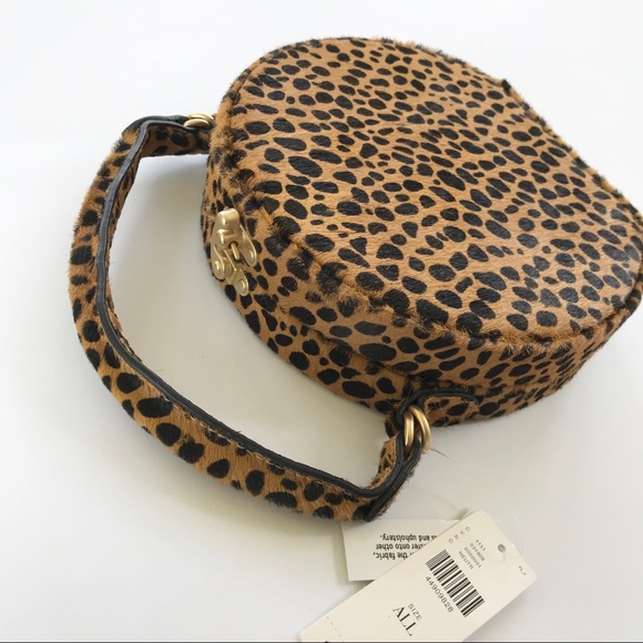 round leopard print bag